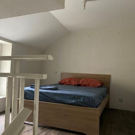 Appartement Calme Centre Ville Historique Ussel  Kültér fotó