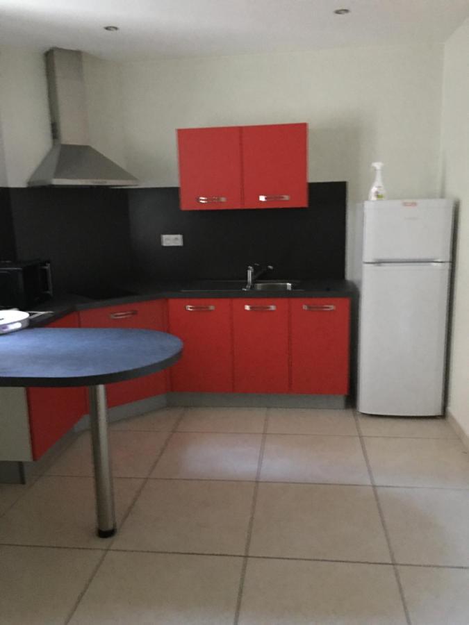Appartement Calme Centre Ville Historique Ussel  Kültér fotó